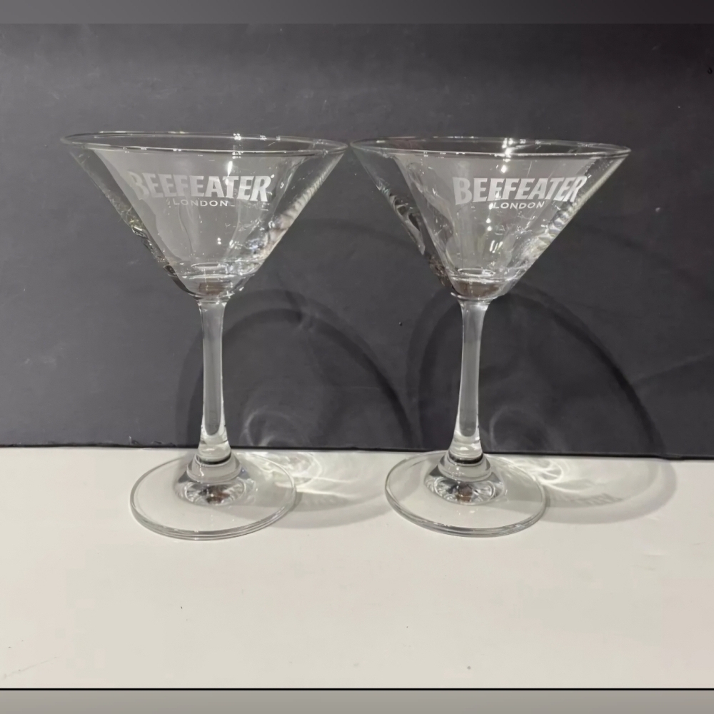 NWOT | Beefeater | Martini Glass Set | Set of Two | Perfect Condition - Picture 2 of 13
